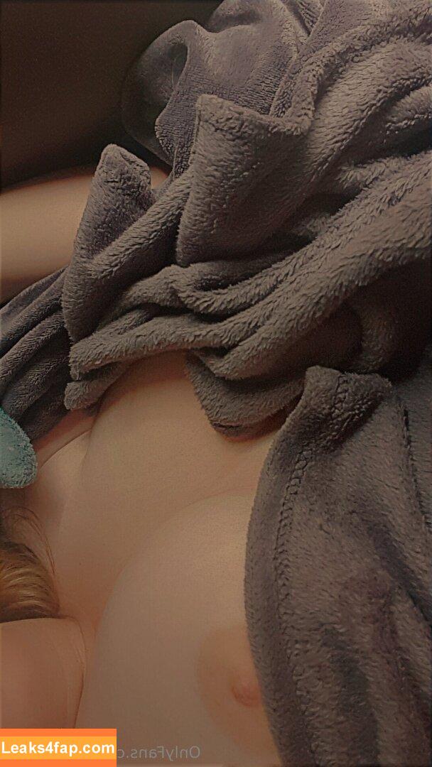 tsukkinara /  leaked photo photo #0029