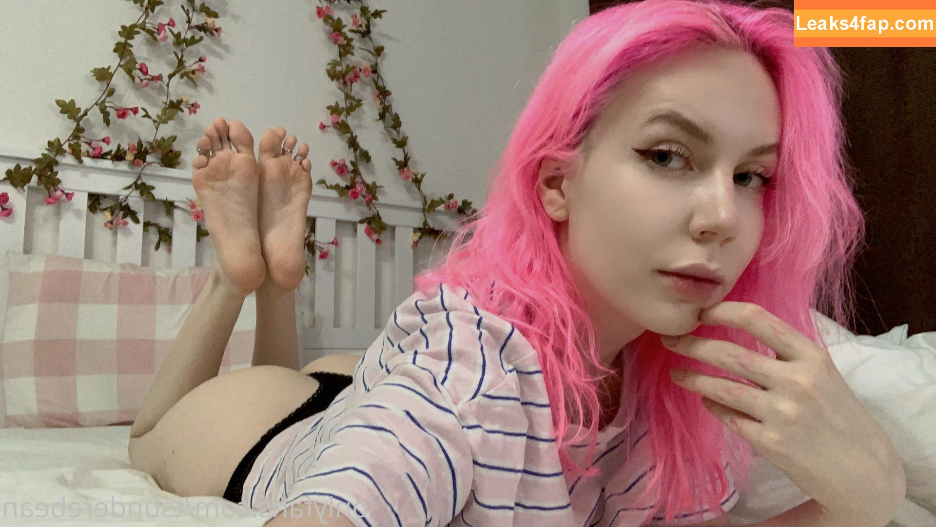 Tsunderebean / tsundere.bean leaked photo photo #0210