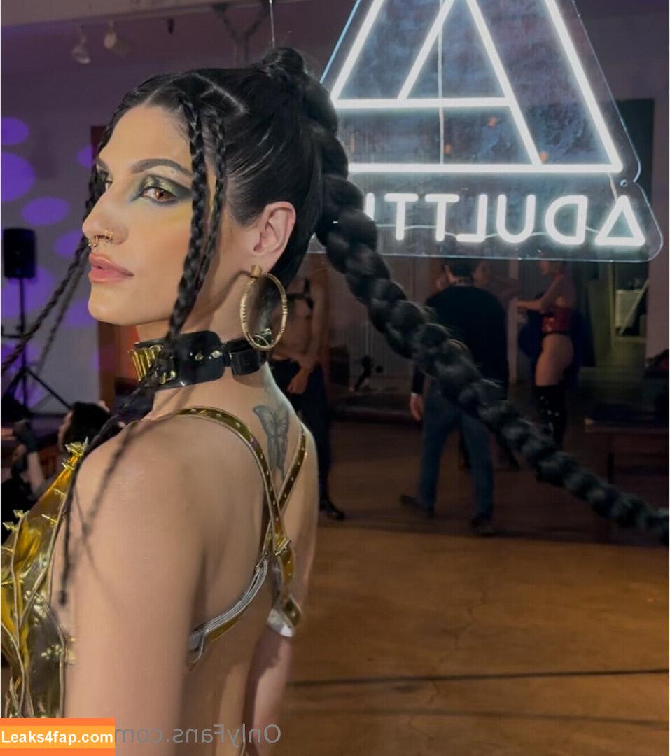 tszariah / therealzariahaura leaked photo photo #0040