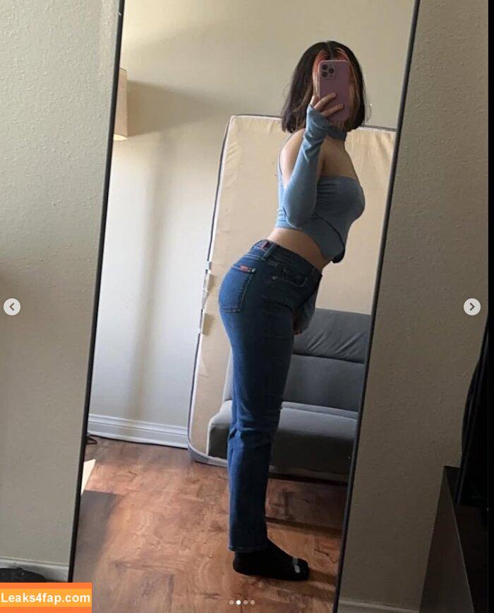 ttvvenusurashelliinguyen / shelliinguyen leaked photo photo #0016