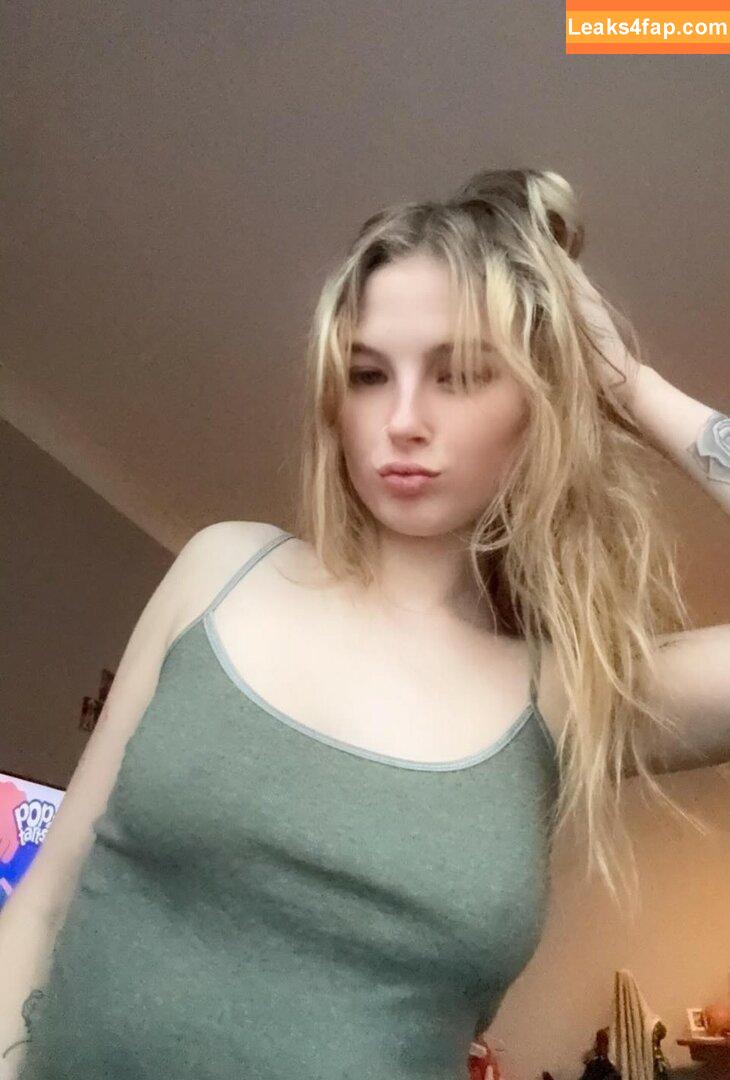 ttxra_0x0_ / boobaliciousbarbie leaked photo photo #0019