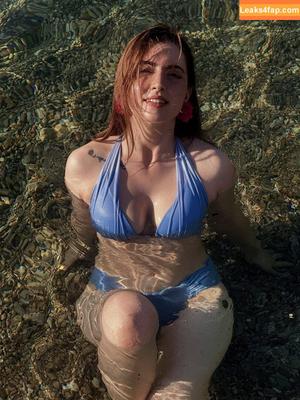 Tuba Pelin photo #0010