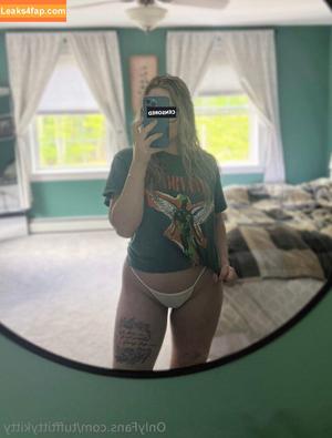 tufftittykitty фото #0017