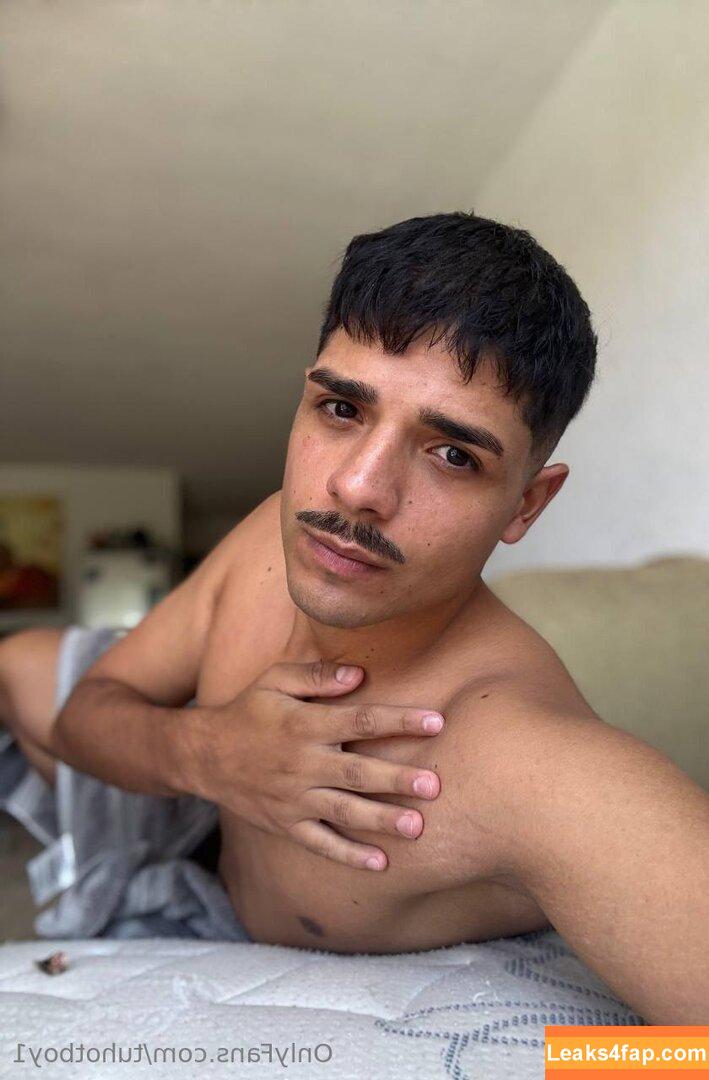 tuhotboy1 / hotboys_official1 leaked photo photo #0008