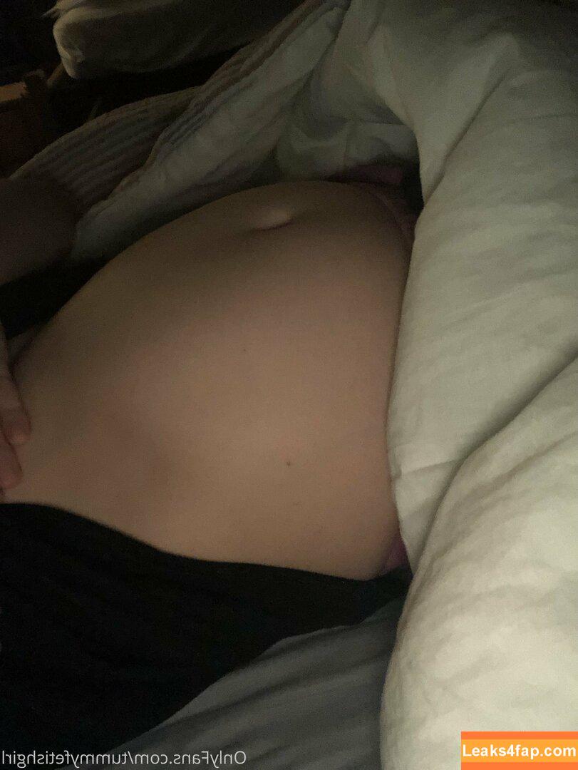 tummyfetishgirl /  leaked photo photo #0042