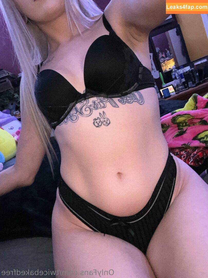 twicebakedfree / twicebaked_ leaked photo photo #0007