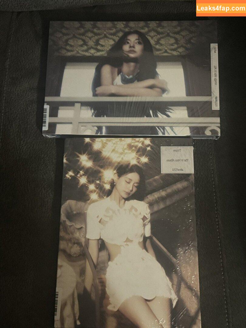 twicetzuyu /  leaked photo photo #0003