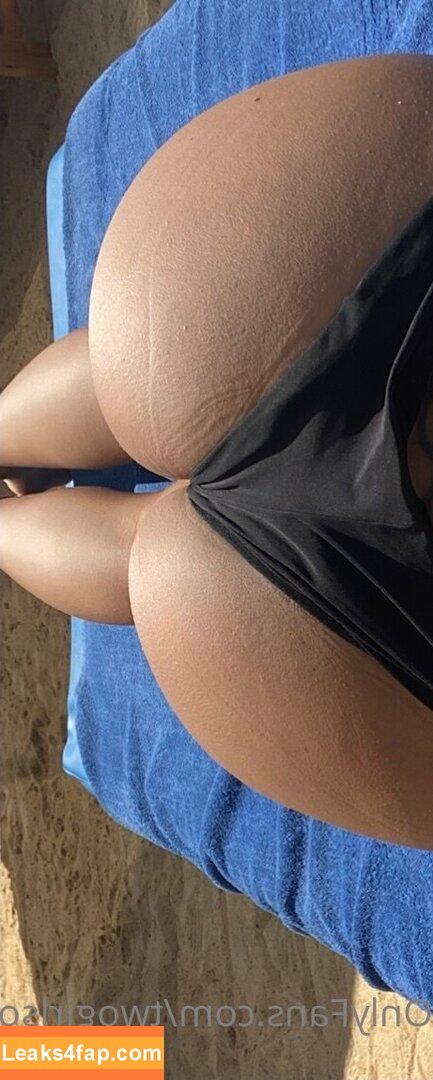 twogirlsoneaccount98 / sophiesierra98 leaked photo photo #0008