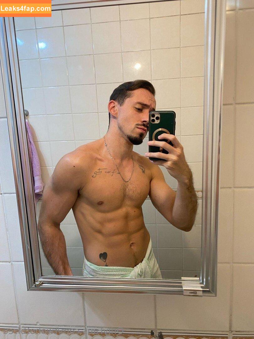 twohotbfree / twothreeshotit leaked photo photo #0057