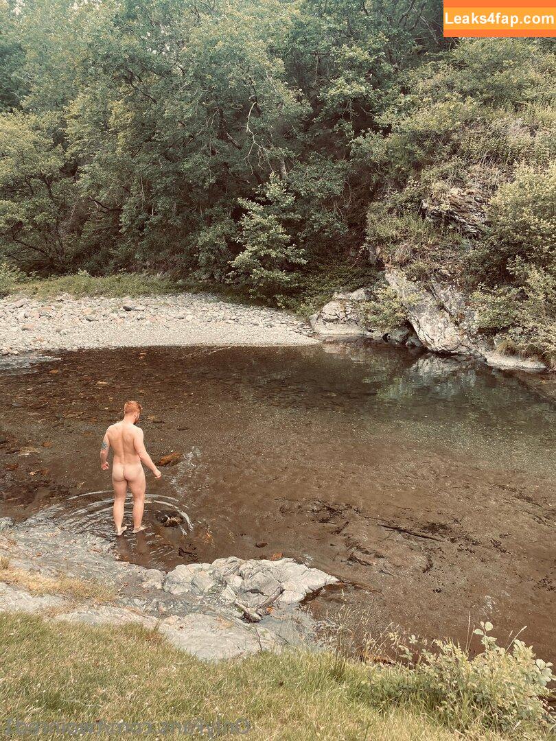 twoinred1 /  leaked photo photo #0001