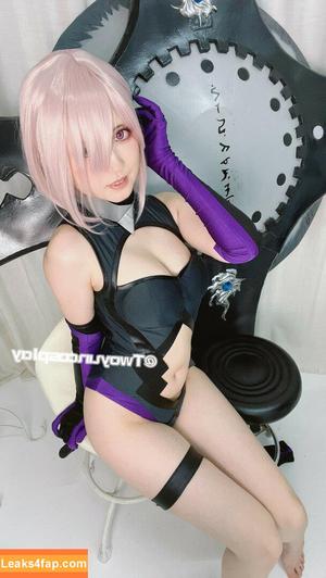 Twoyun photo #0528