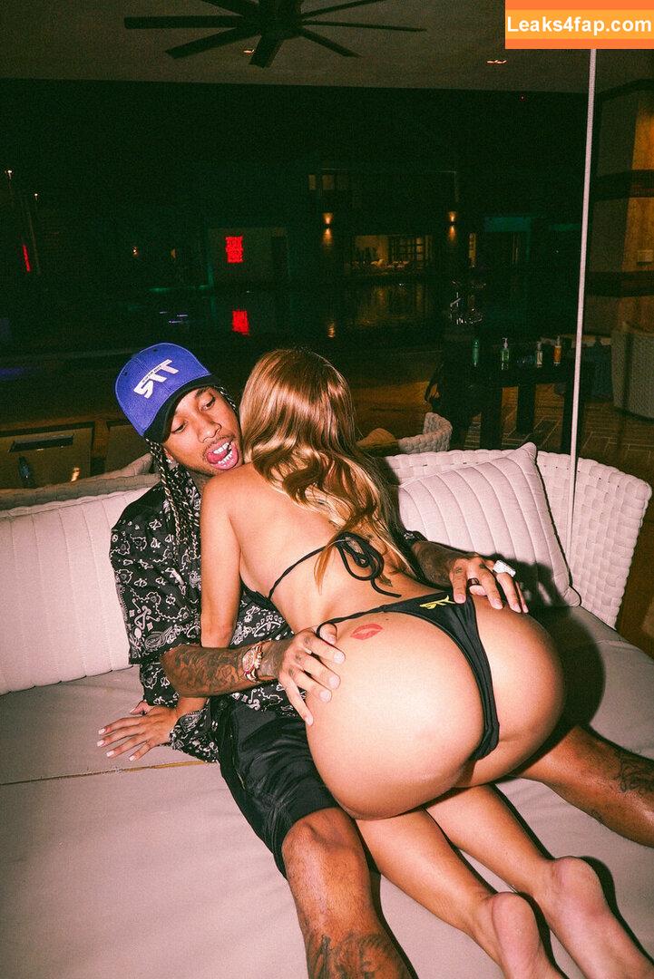 Tyga /  leaked photo photo #0032