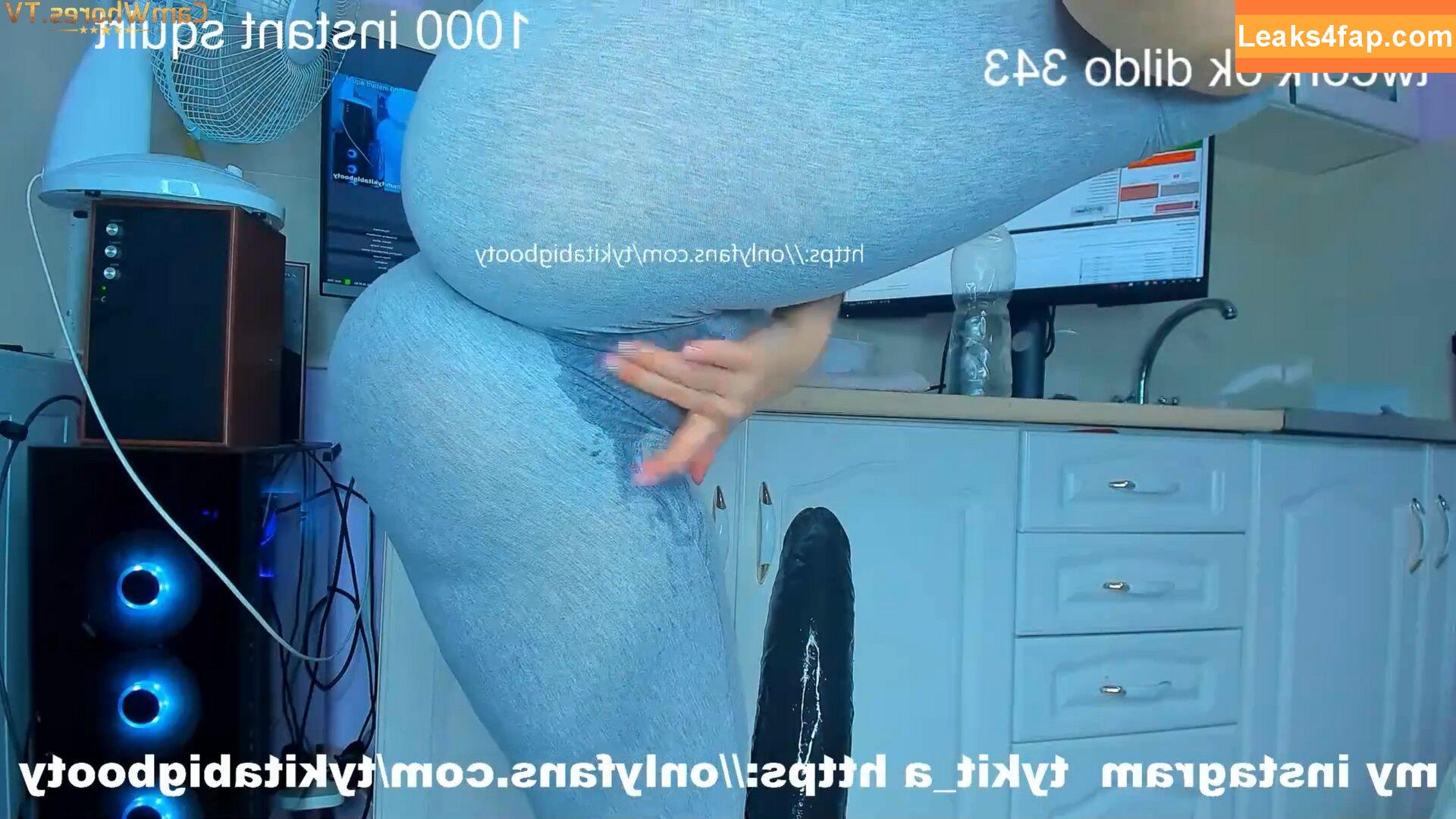 Tykit_a / TYKITABIGBOOTY / tykita_ leaked photo photo #0065