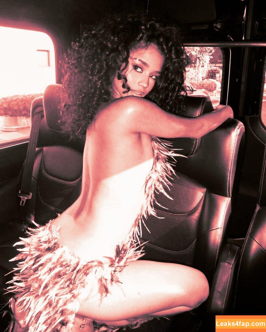 Tyla / Tyllaaaaaaa / https: leaked photo photo #0682