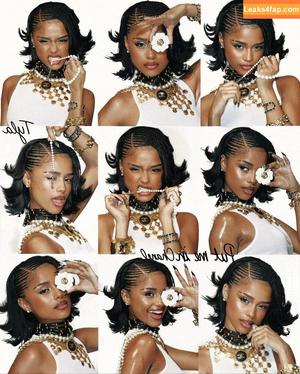 Tyla photo #0721