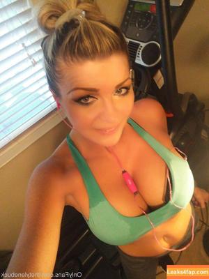 Tylene Buck фото #0236