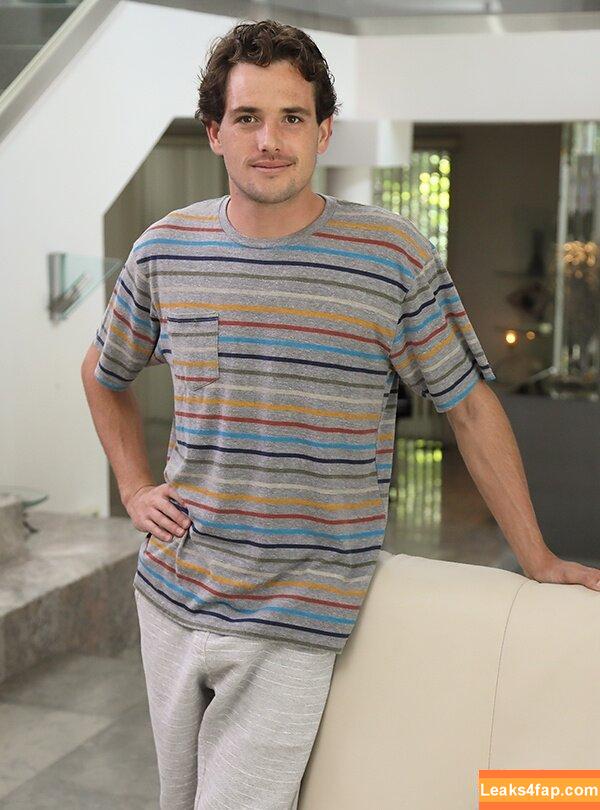 Tyler Nixon /  leaked photo photo #0010