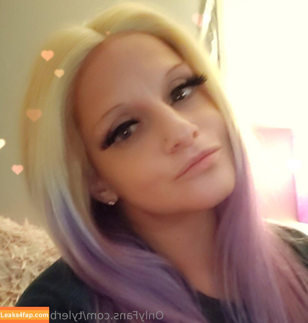 tylerbaby3969 /  leaked photo photo #0002