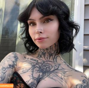 Tyniquewebster photo #0050