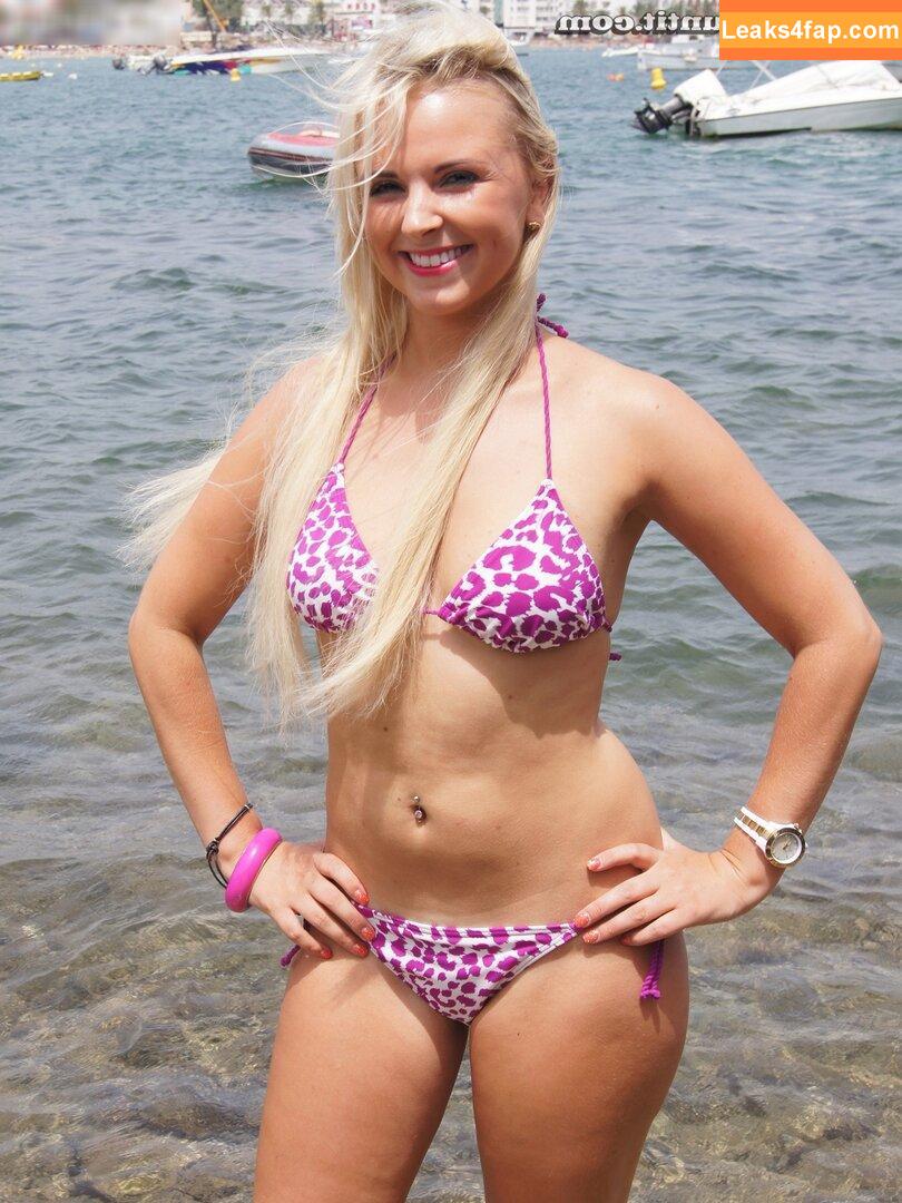 U Got It! Flaunt It! /  leaked photo photo #0156