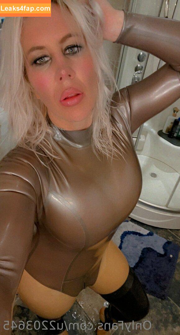 u2203645 / latexdolly.02 leaked photo photo #0005