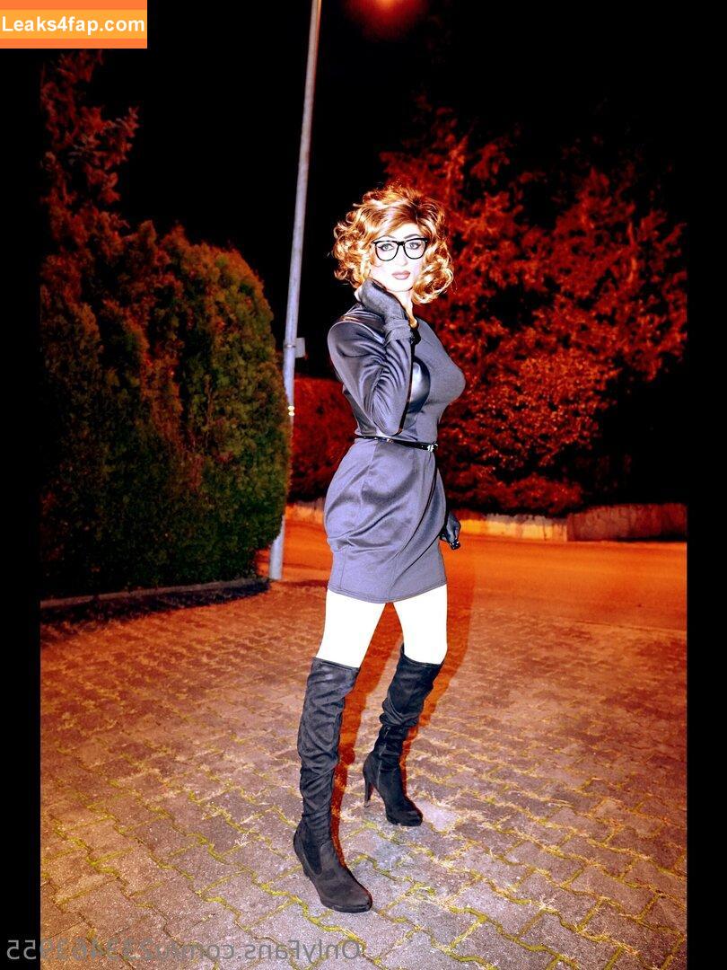 u233463955 /  leaked photo photo #0037