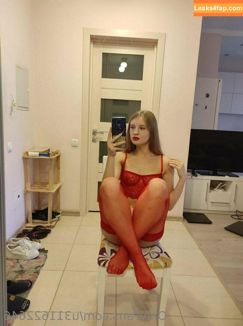 u311622646 /  leaked photo photo #0002