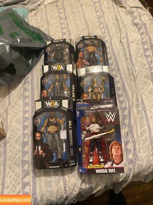 u337562774 photo #0003