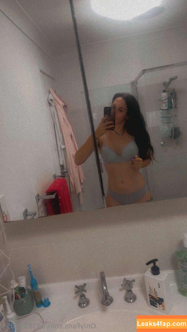u338333059 / shalee409 leaked photo photo #0028