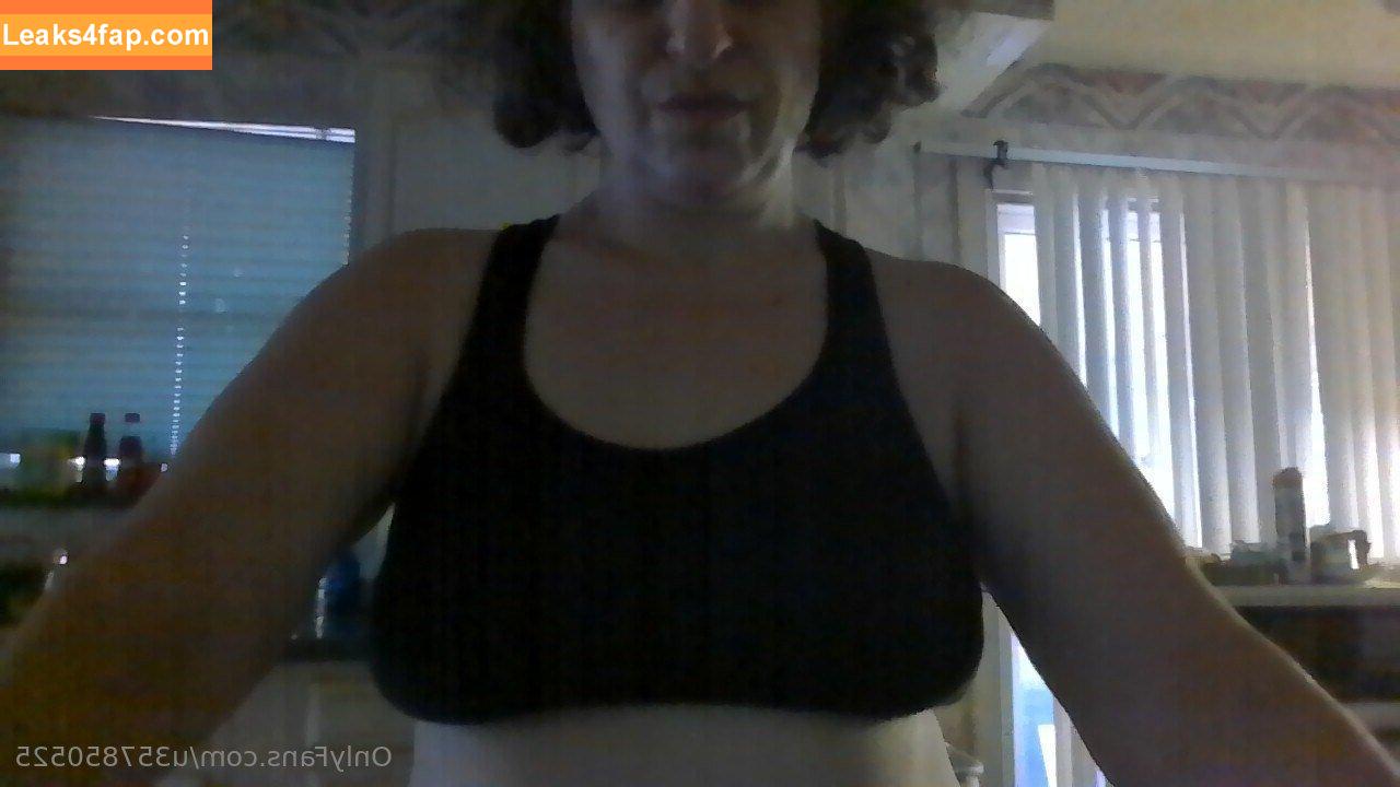 u357850525 /  leaked photo photo #0022