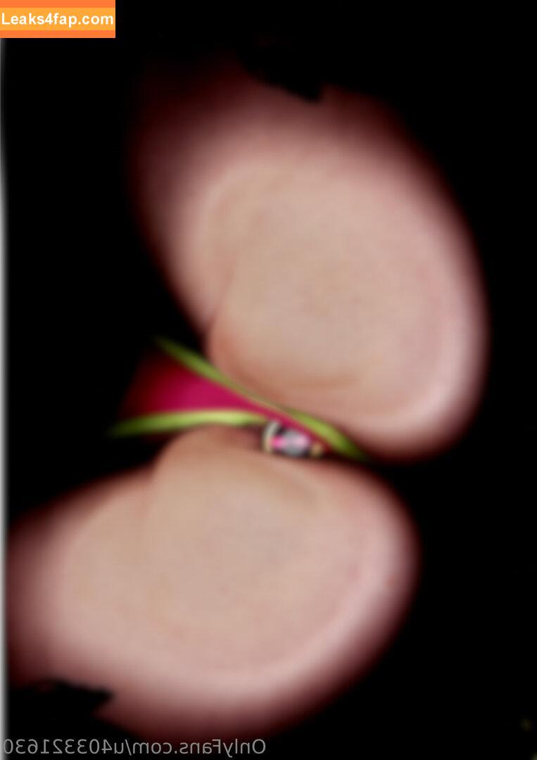 u403321630 /  leaked photo photo #0004