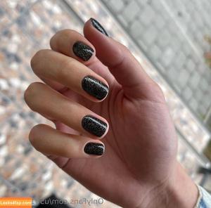 u501675236 photo #0002