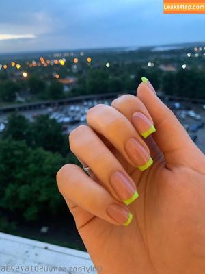 u501675236 photo #0004