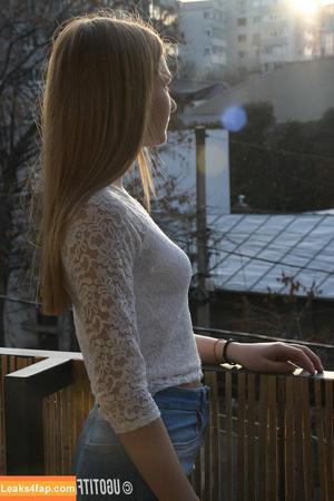 ugotitflauntit.com photo #0082