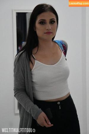 ugotitflauntit.com photo #0177
