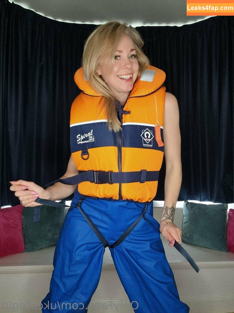 ukcutegirl / ukcutegirllucy leaked photo photo #0157