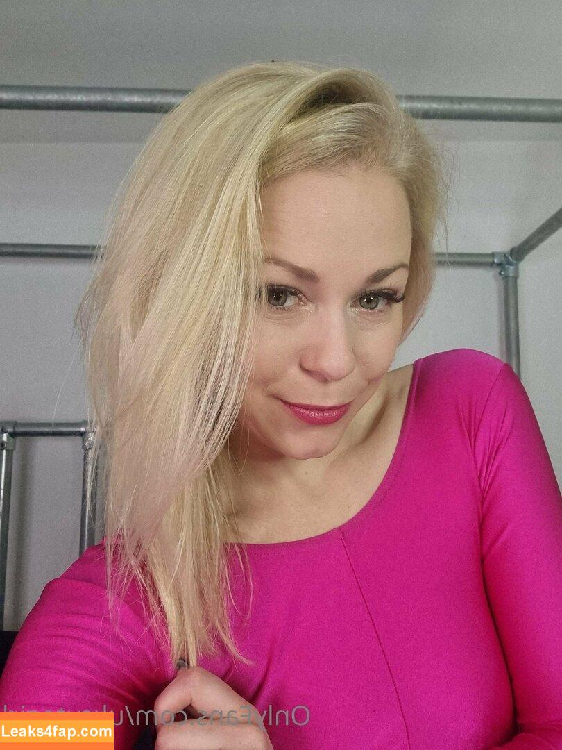 ukcutegirl / ukcutegirllucy leaked photo photo #0263