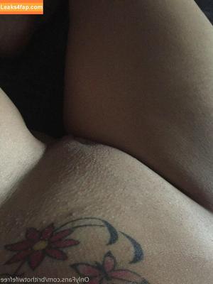 ukhotwifecouple photo #0027