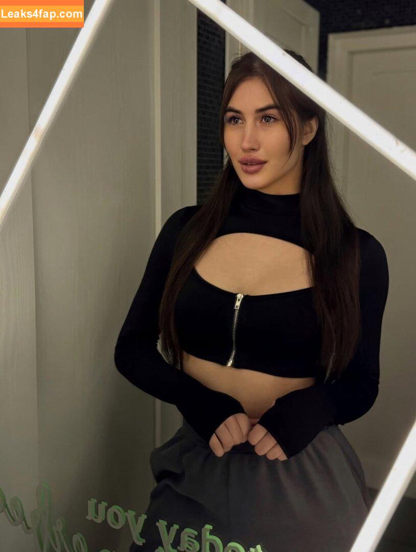 Ukraine Mega / misstic / ukraine.ua leaked photo photo #0385