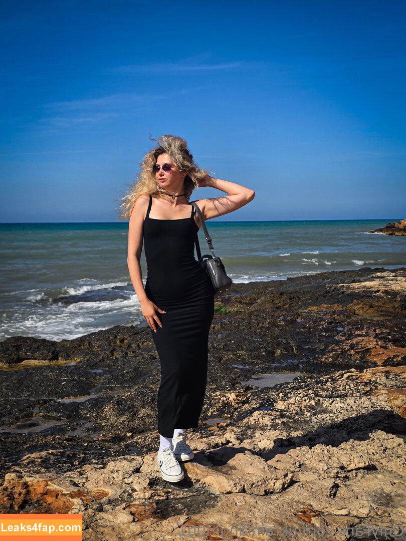 ukrainiangirl001 /  leaked photo photo #0001