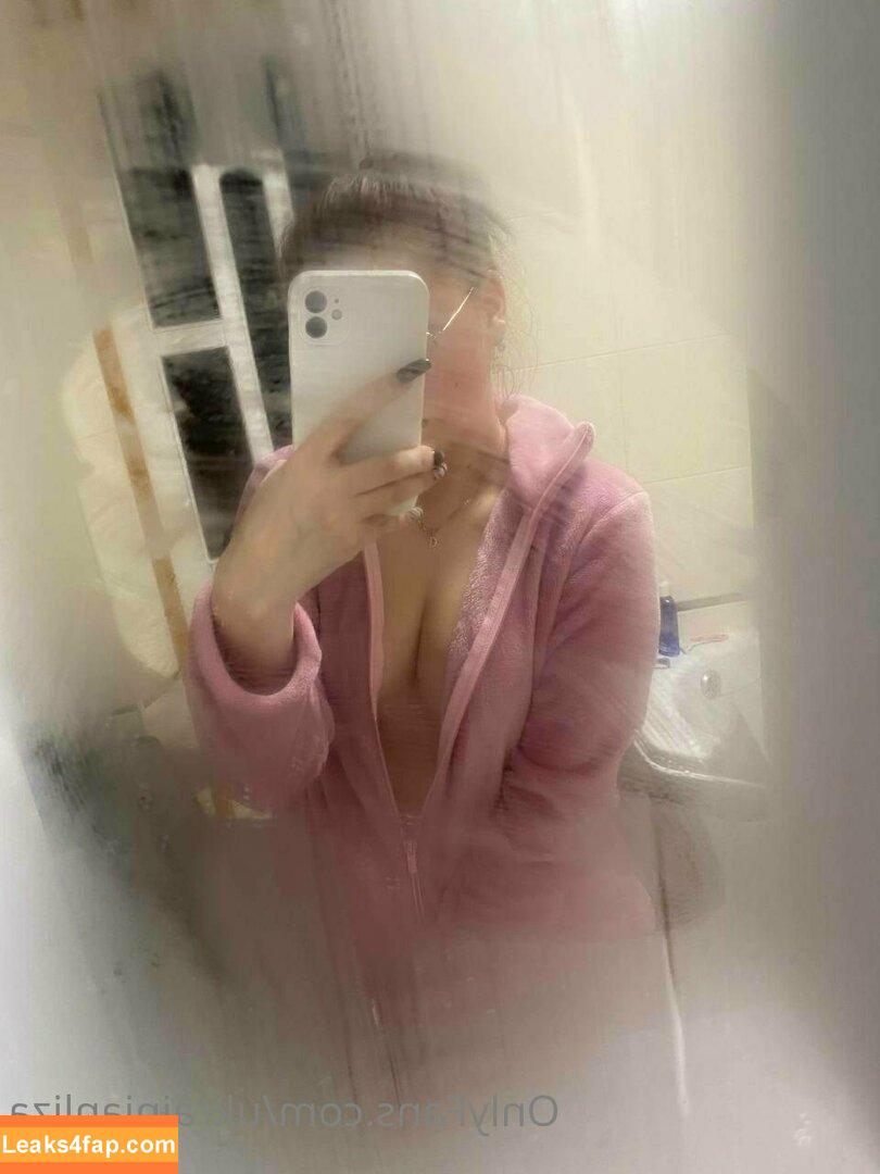 ukrainianliza / __lizaelza__ leaked photo photo #0004