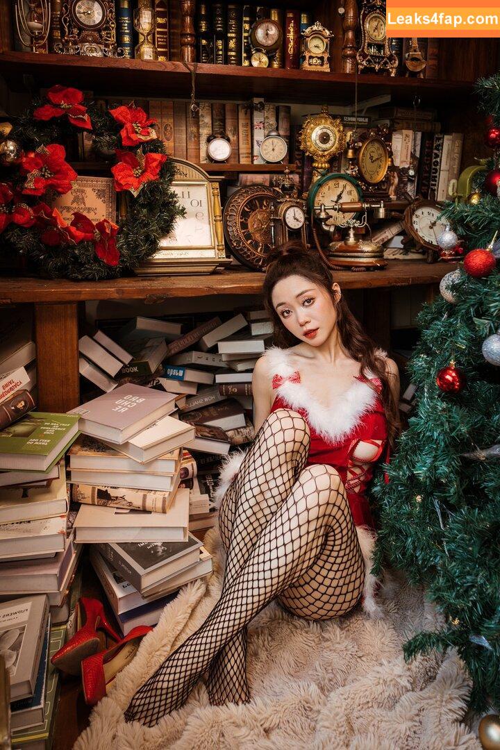 ulanda / UUUlanda / sweetcaramelbabe / ulandaulanda leaked photo photo #0131