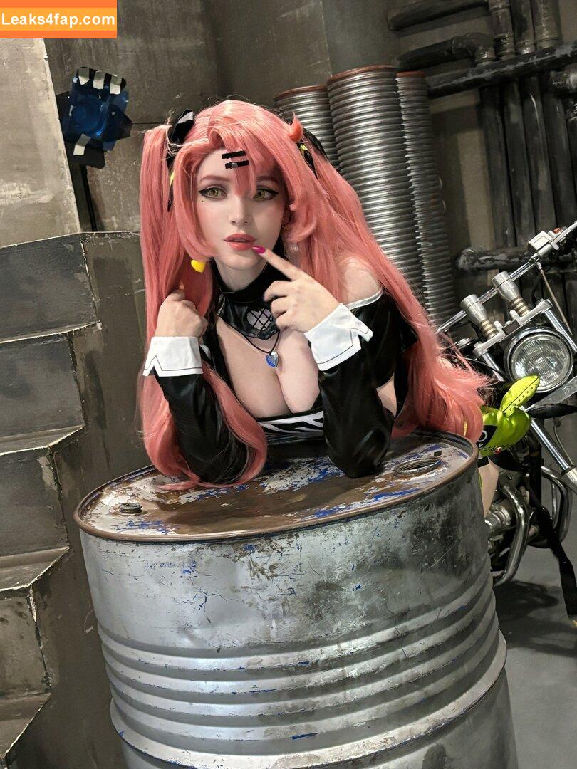 Ulichan / _ulichan_ leaked photo photo #0242