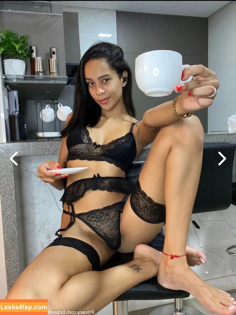 Uma_abelinhaa /  leaked photo photo #0008