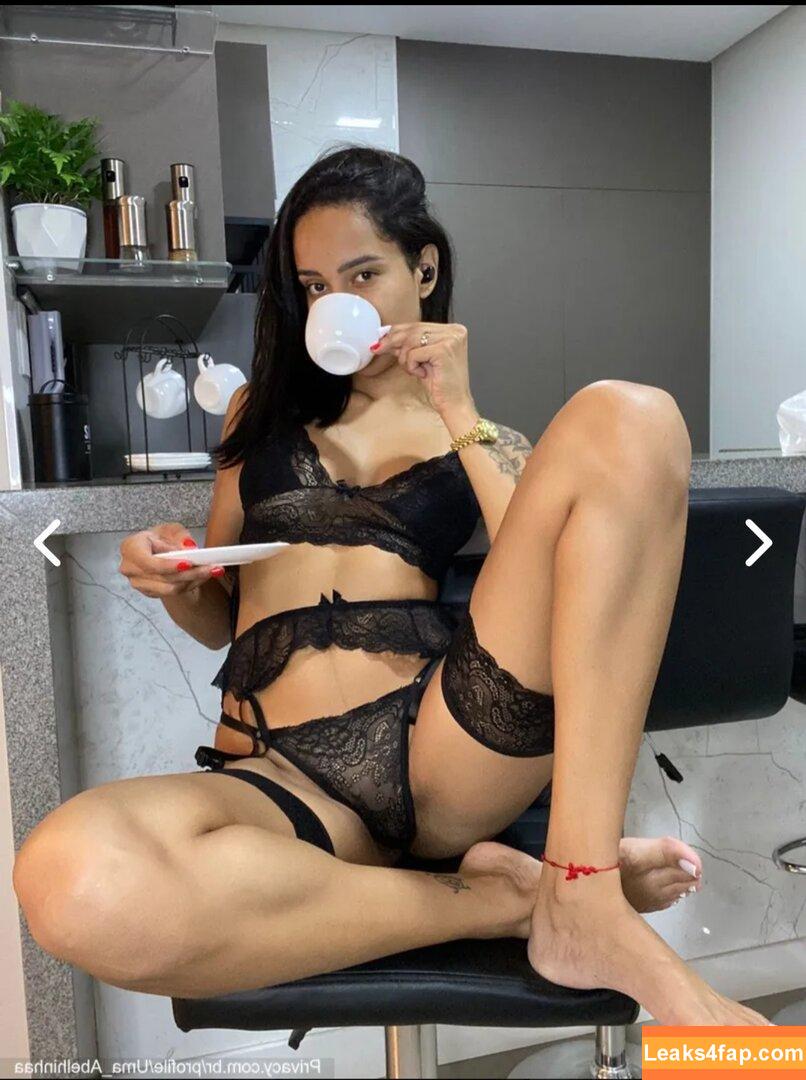 Uma_abelinhaa /  leaked photo photo #0009