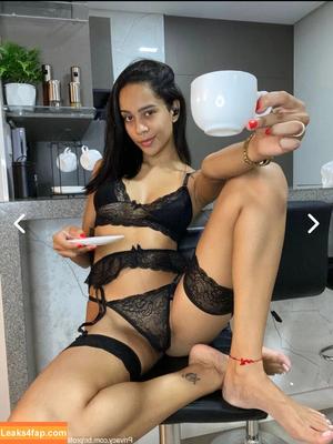 Uma_abelinhaa photo #0008