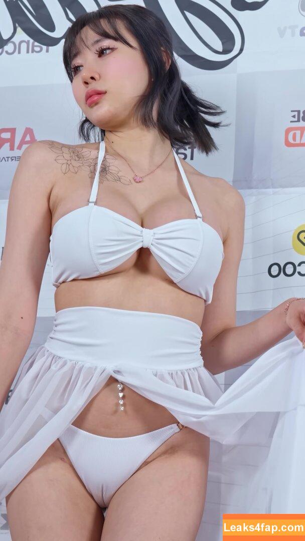 UMC MODEL / ra_yuni_ слитое фото фото #0017