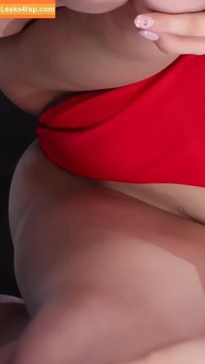 UMC MODEL photo #0243