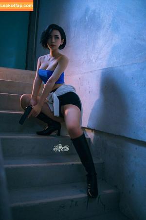 Umeko J. photo #0092