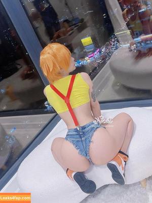 Umeko J. photo #0395